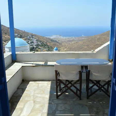 Karyatides Kariá